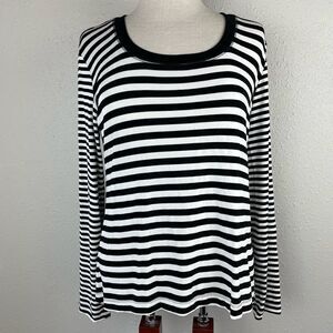 Wear It Black and White Striped Long Sleeve Tip Size 1 (Small) EUC